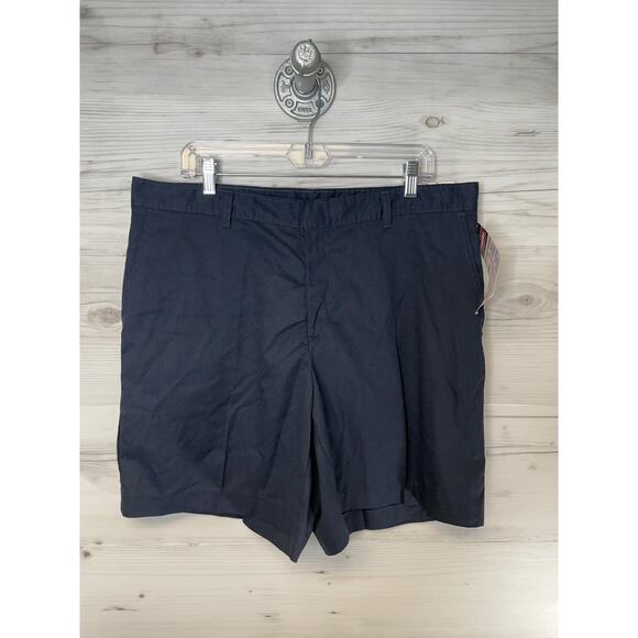 Dickies Shorts Womens 18 Navy Work Chino Zip Fly Hook Bar Uniform Style 81389 - Picture 1 of 12